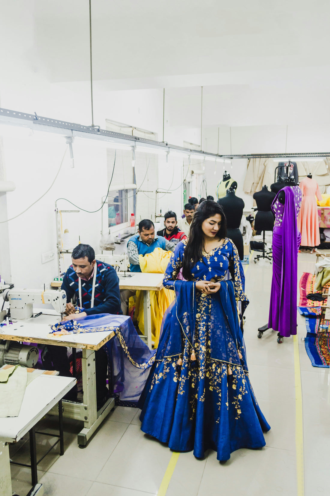 men and women tailoring services in Business Bay